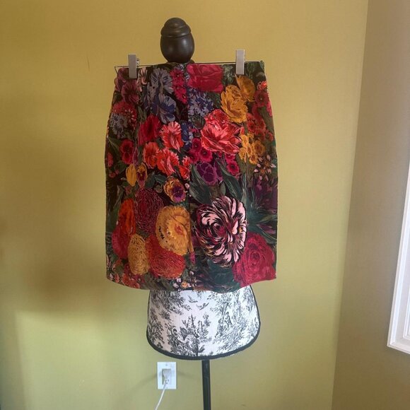 JABA NWT CRUSHED VELVET MINI SKIRT - Picture 5 of 7